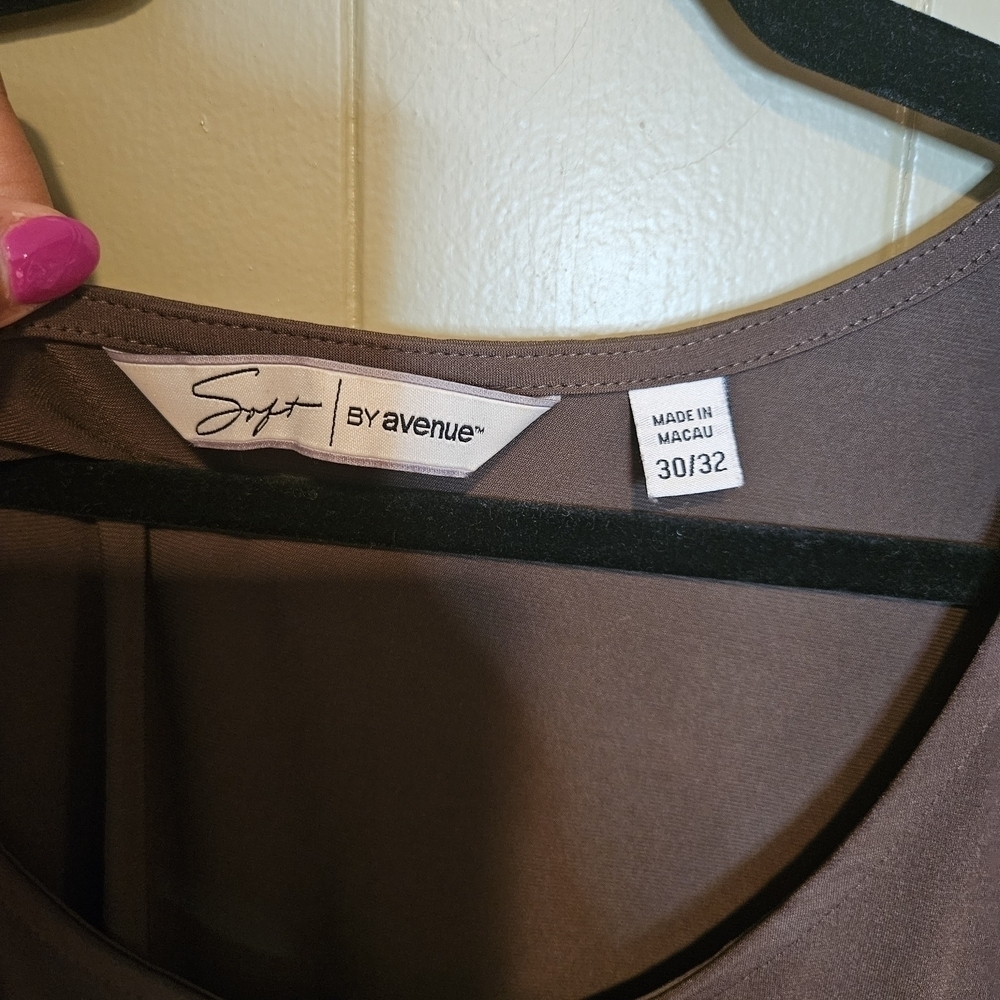 Soft by Avenue Brown Sleeveless Tank Top | Plus Size 30/32 | Stretch Comfort Bas - Picture 2 of 5